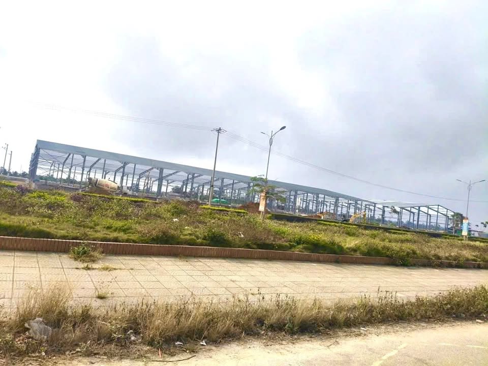 Lô đất 90m² tại trung tâm thị trấn Bút Sơn giá 1.6 tỷ - Cơ hội đầu tư sinh lời!