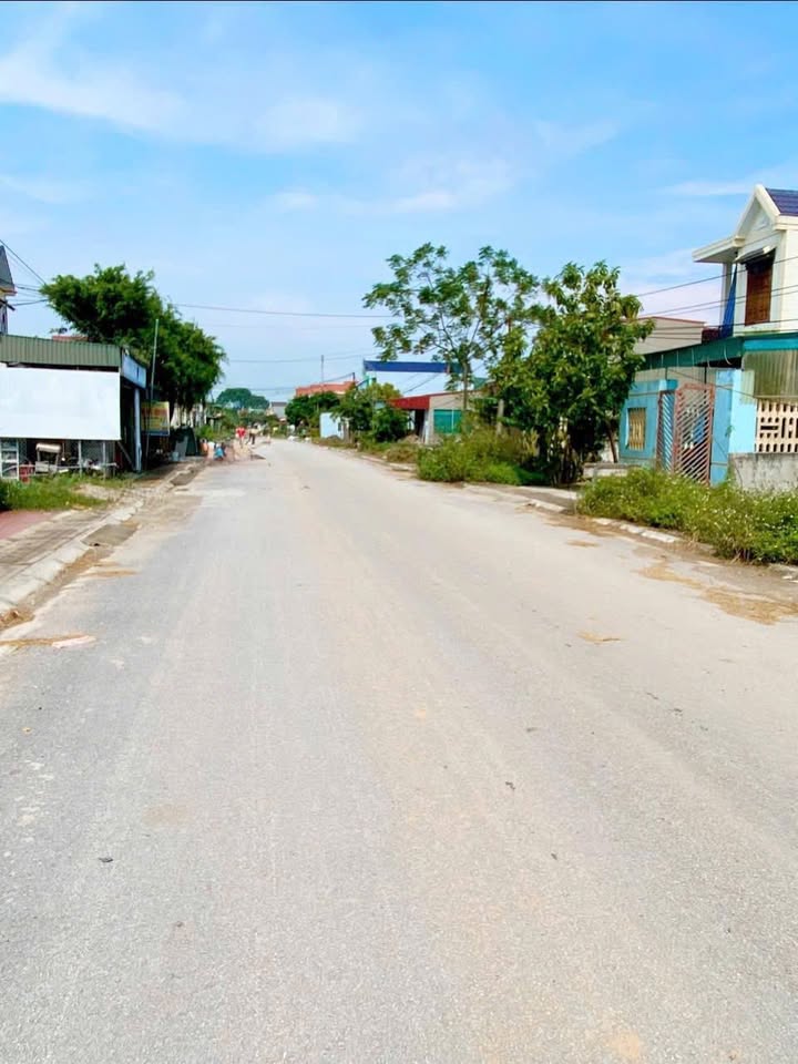 Đất liền kề Thanh Hóa 100m² giá 1.1 tỷ - Hướng Nam, cơ hội tốt cho đầu tư!