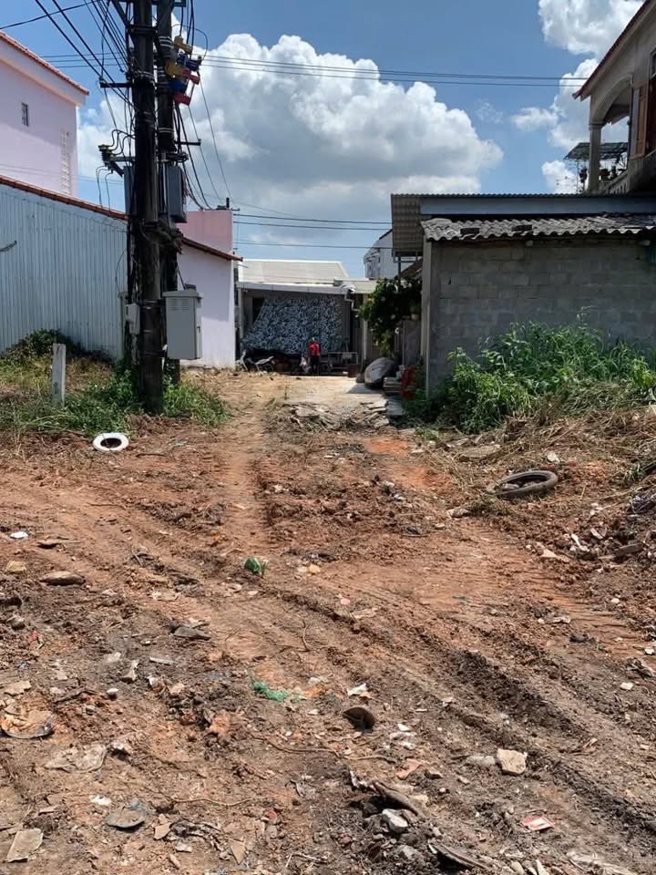 Đất kiệt ô tô Lê Đức Toàn Hương Hồ 84m² giá 1 tỷ - Sổ đỏ chính chủ!