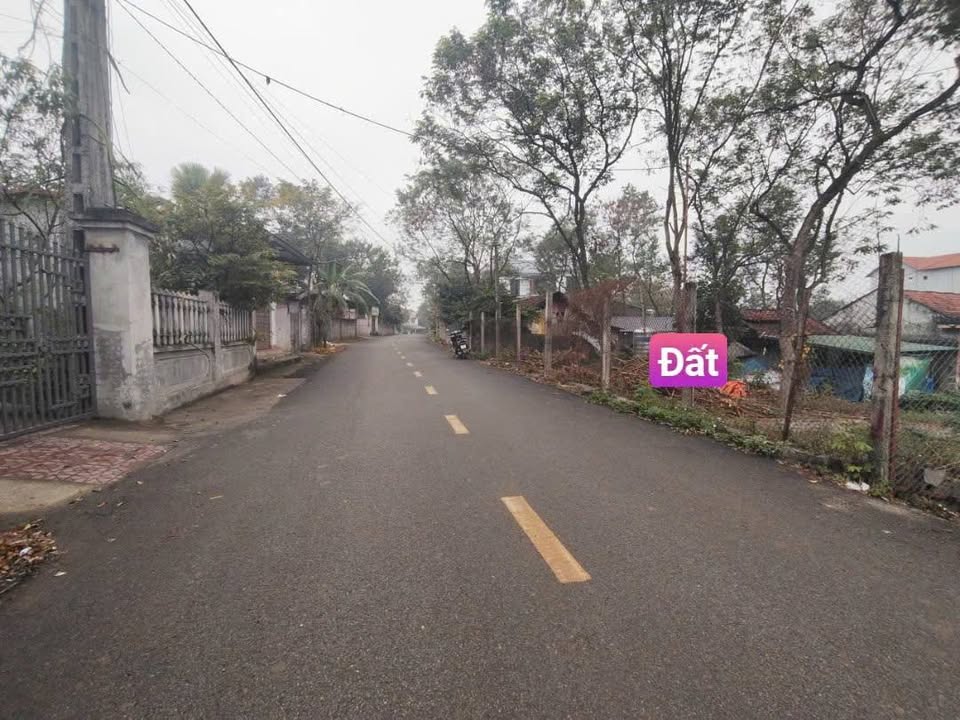 FrontHouse Quan Đình, Tam Quan 102m² giá 1.3 tỷ - Kinh doanh sầm uất!