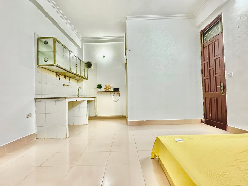 Phòng cho thuê tại Trần Quốc Vượng, Dịch Vọng Hậu, 3 triệu/tháng - Sẵn sàng ở ngay!