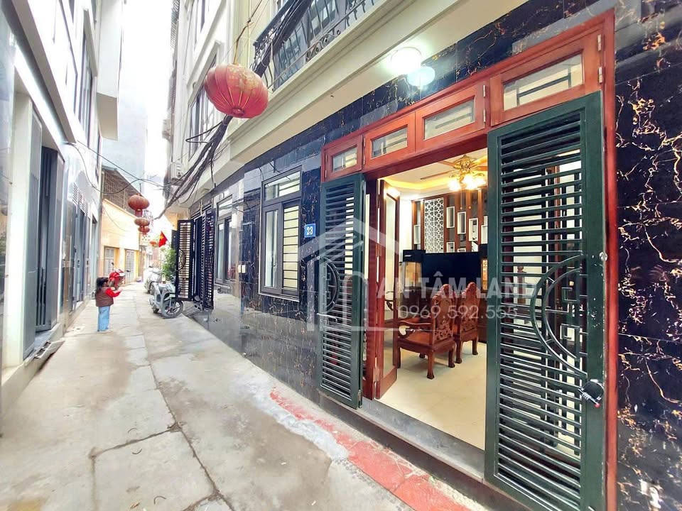 Nhà riêng Vân Canh, Hoài Đức 31m² giá 5 tỷ - Đầy đủ nội thất, chỉ việc ở ngay!