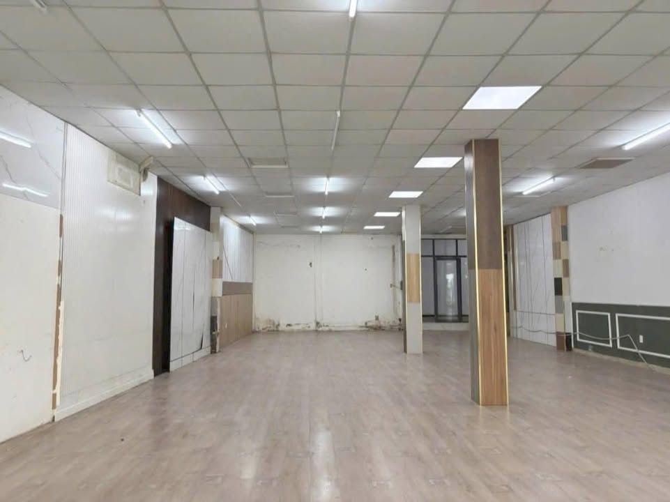 Mặt bằng kinh doanh cho thuê tại Đại Lộ Bình Dương, 300m², giá 20 triệu/tháng - Cơ hội đầu tư hấp dẫn!