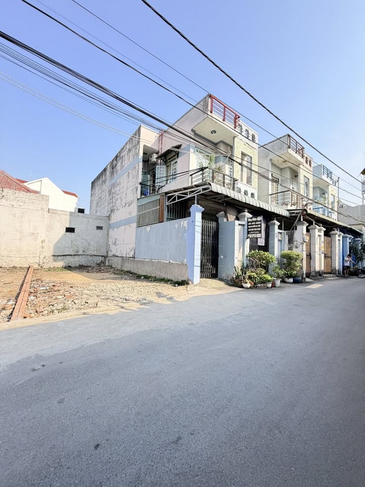 Đất phân lô Long Trường, TP Thủ Đức 55m² giá 3.8 tỷ - Vị trí đắc địa gần Nguyễn Duy Trinh!