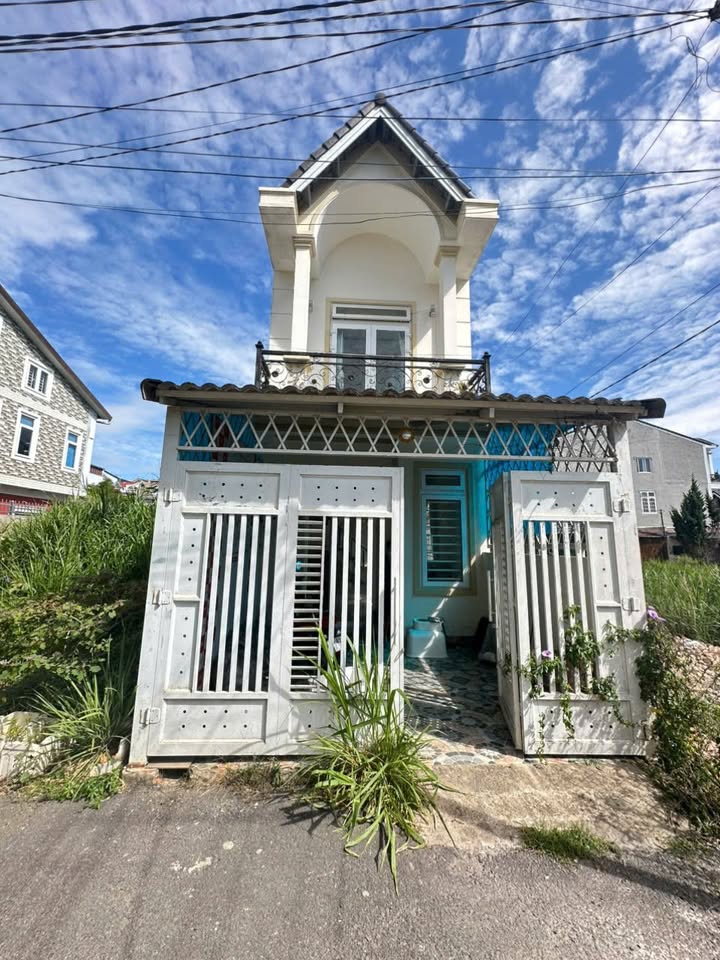 Nhà phố Đà Lạt 90m² giá 3.8 tỷ - Chính chủ bán gấp!