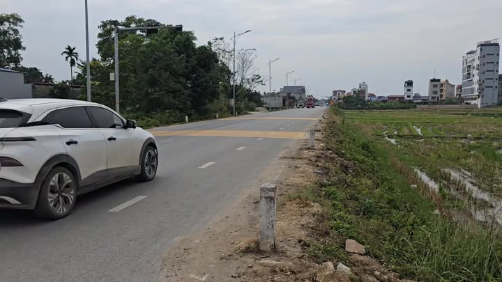 Đất đấu giá Xã Danh Thắng, Huyện Hiệp Hòa 100m² giá 2 tỷ - Kinh doanh ngay!