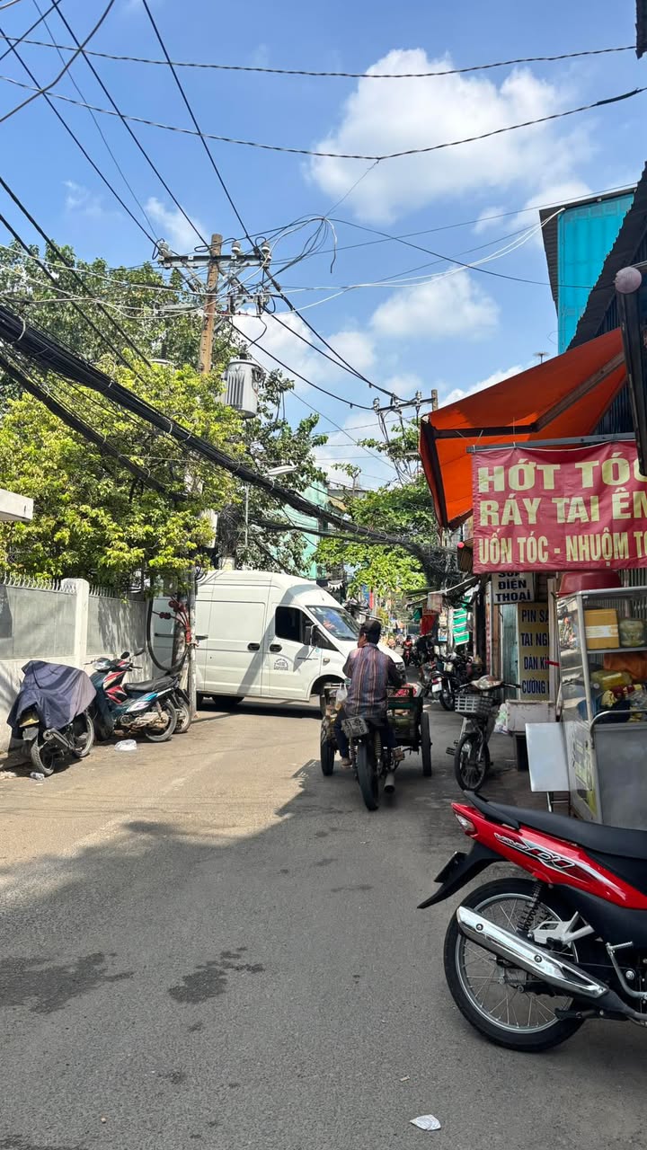 Nhà riêng Bình Thạnh 49m² giá 3.5 tỷ - Hẻm rộng 6m, xe hơi vào tận nơi!