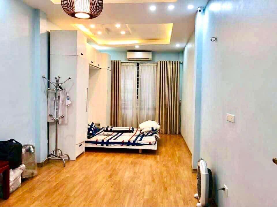 Nhà 5 tầng Khương Thượng 43m² giá 9 tỷ - Sổ đỏ chính chủ, ô tô cách 20m!