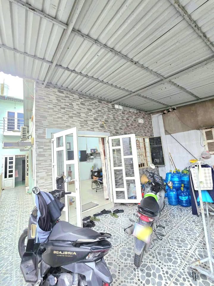 Nhà phố Tam Bình Thủ Đức 88m² giá 6.5 tỷ - Thiết kế thông thoáng, Sổ riêng chính chủ!