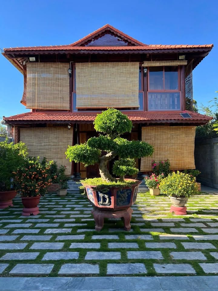 Nhà vườn kiên cố tại phường Ngô Mây, 400m² chỉ 5 tỷ - Sẵn sàng vào ở!