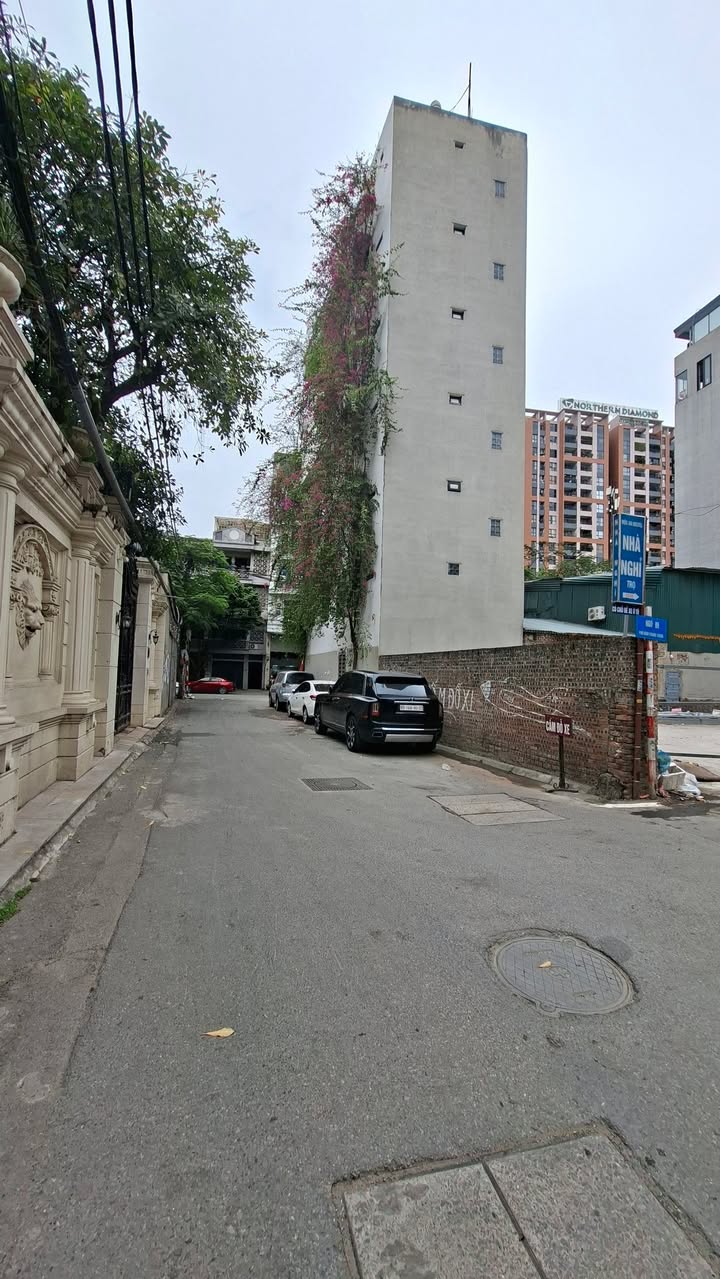 Đất phố Trạm - Cự Khối - Long Biên 71m² - Kinh doanh đỉnh cao!