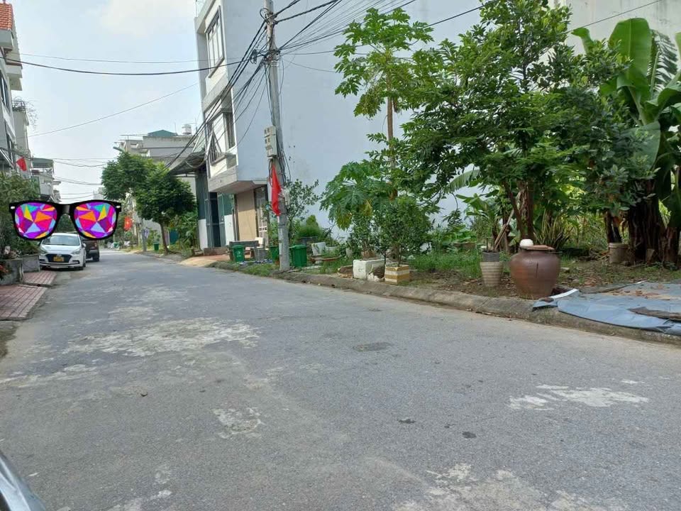 Đất phân lô Vạn Xuân 75m² giá 9.9 tỷ - Sổ đỏ chính chủ, vị trí đắc địa!