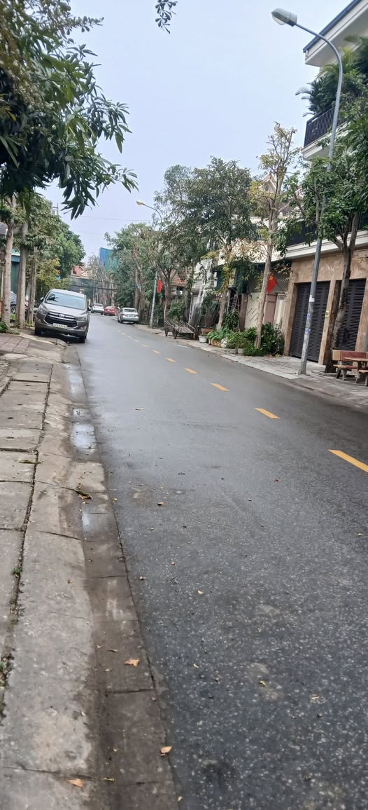 Nhà 2 tầng Làng Quan Hưng Phúc 126m² - Không gian sống lý tưởng!