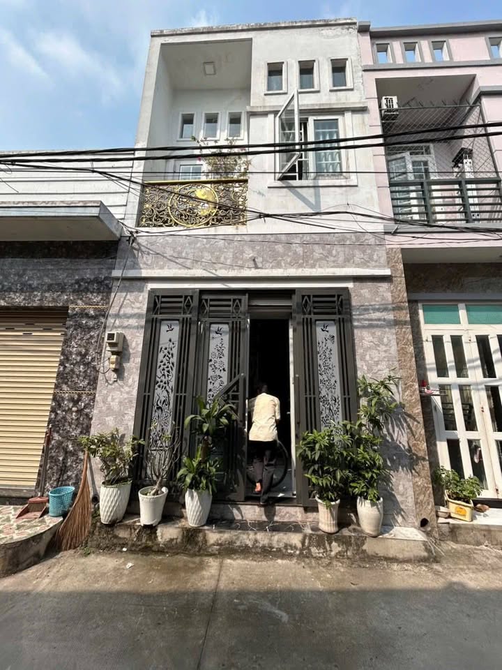 Nhà phố Vĩnh Lộc A 28m² giá 1.4 tỷ - Chỉ việc dọn vào ở ngay!