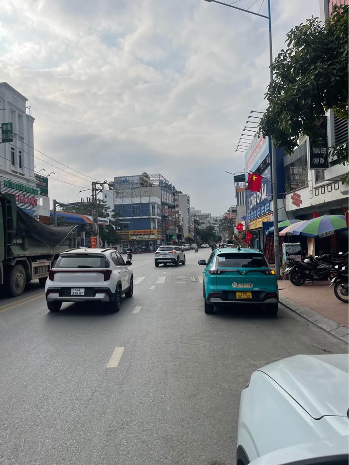 Nhà mặt đường Cao Thắng Hạ Long 73m² giá thỏa thuận - Kinh doanh ngay lập tức!