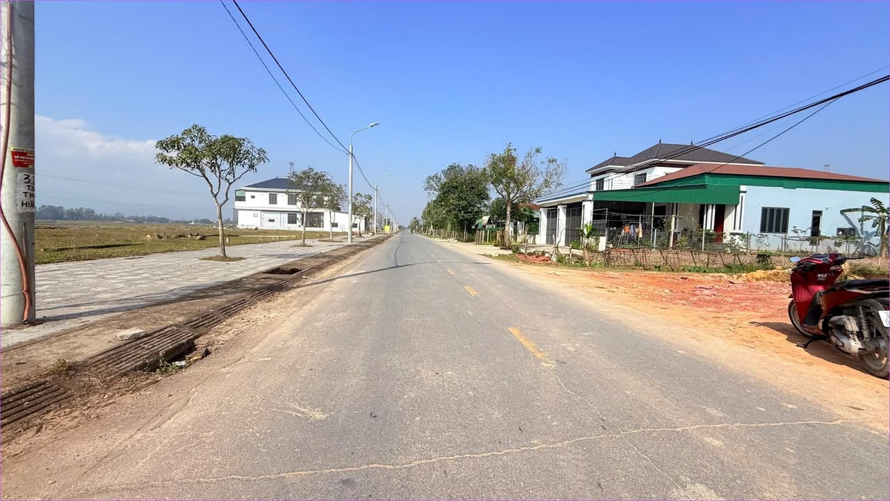 Đất kinh doanh 2 mặt tiền Trục chính Thạch Hương, 113.9m² giá 2 tỷ - Đầu tư sinh lời ngay!