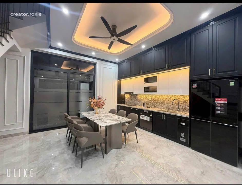 Nhà đẹp 3 tầng tại Đông Thọ, Thanh Hóa 60m² giá 7 tỷ - An ninh tuyệt đối!