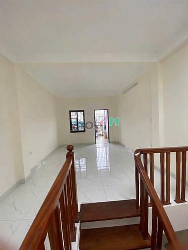 Nhà cho thuê Dương Khuê 55m² x 5T - Ô tô đỗ cửa, thuận tiện kinh doanh!