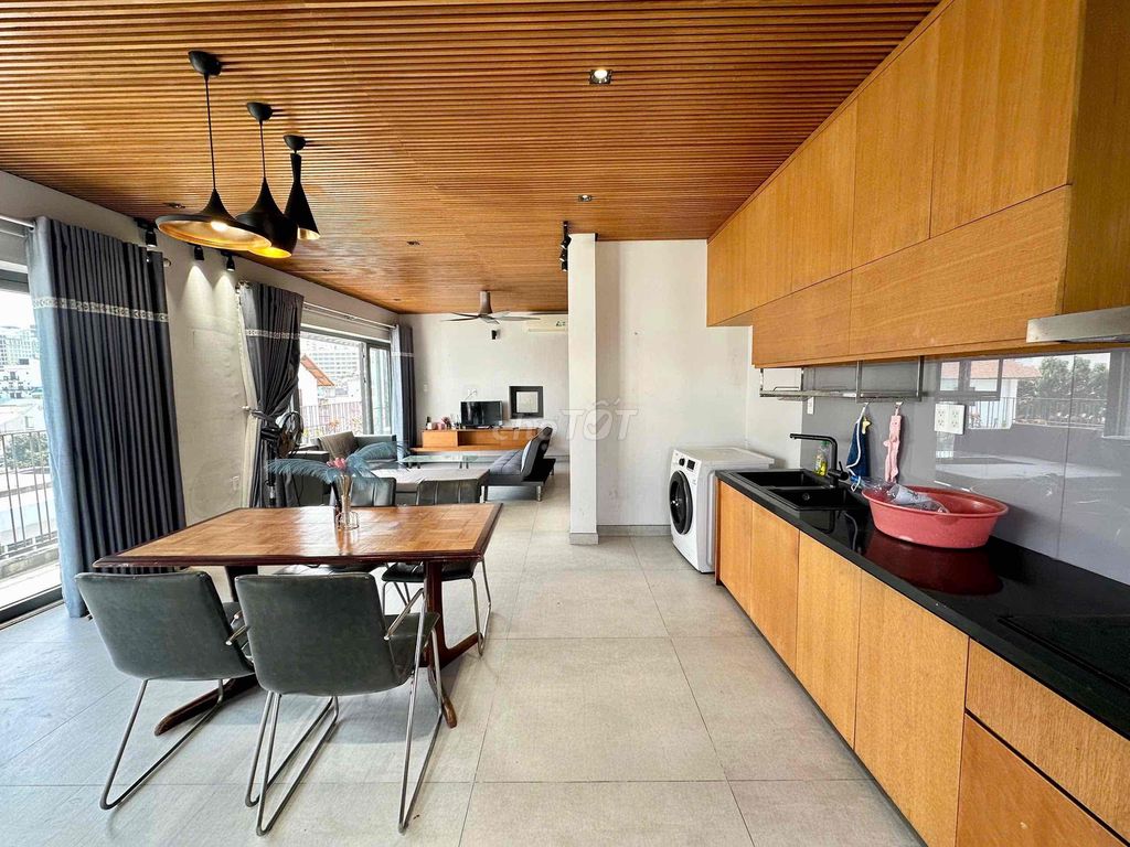 Căn hộ 2PN 120m² đầy đủ nội thất tại Điện Biên Phủ, Quận 3 - Giá chỉ 18 triệu!