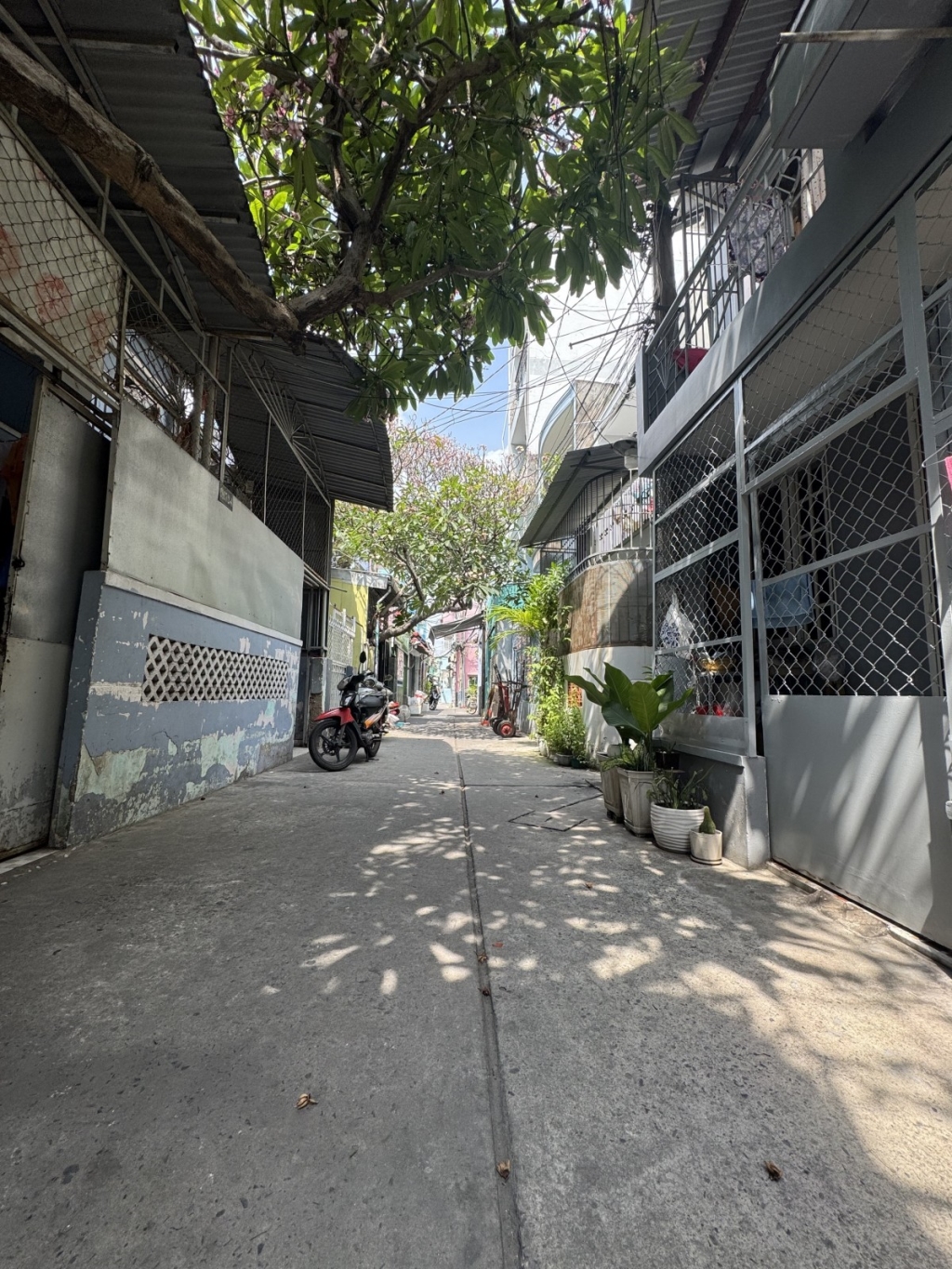 Nhà Phạm Thế Hiển, Quận 8, 414m² giá 23 tỷ - Sổ hồng chính chủ, cho thuê 27 triệu/tháng!