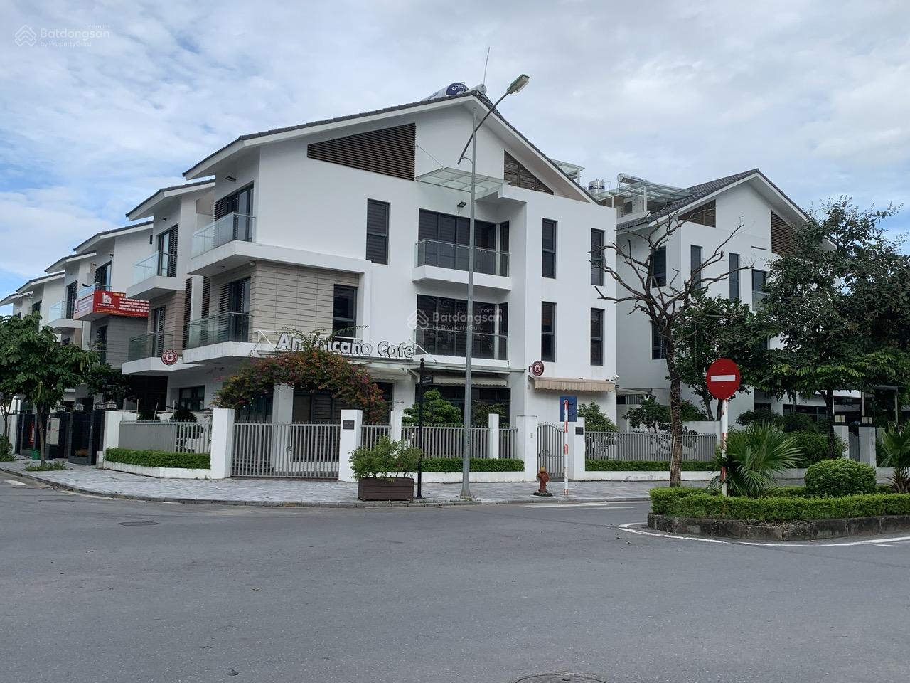 Biệt thự cho thuê Dương Nội, Hà Đông 200m² giá 25 triệu - View hồ Thiên Văn Học