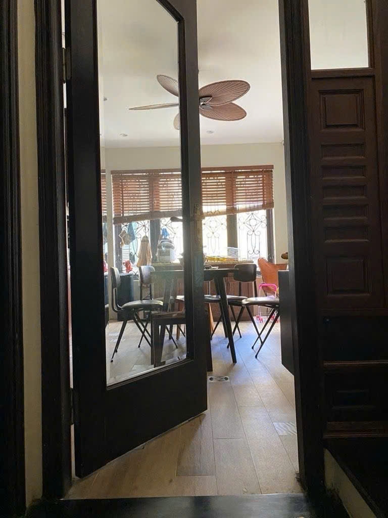 Nhà lô góc Nguyễn Trường Tộ, Ba Đình 37m² giá 13.7 tỷ - Thiết kế hiện đại, cho thuê 20 triệu/tháng!