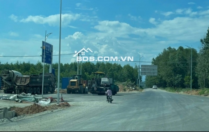 Đất mặt tiền 9.800m² tại Sông Phan, Hàm Tân - Giá chỉ 4,2 tỷ VND, cơ hội đầu tư vàng!