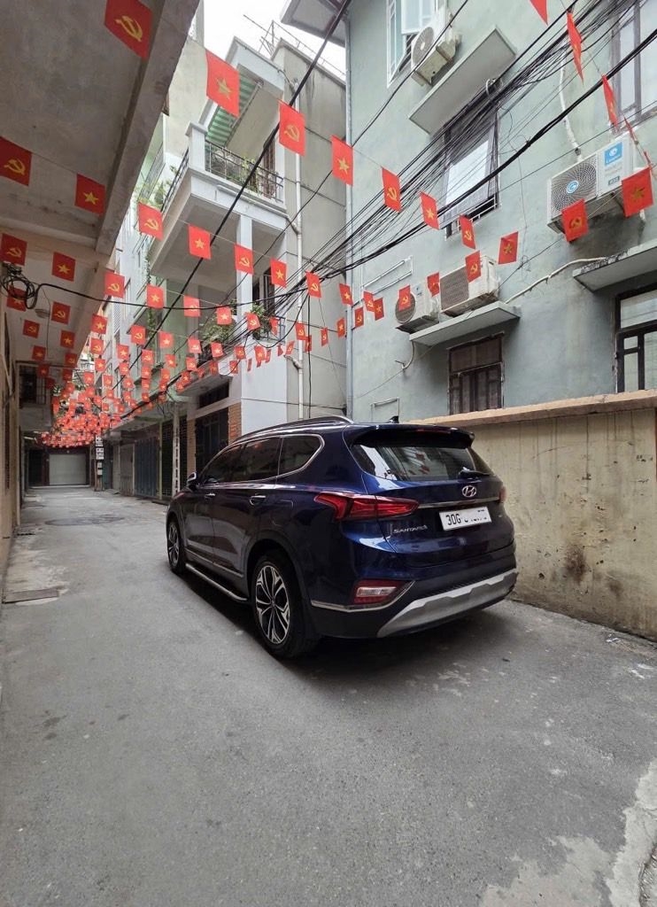 Nhà phố Lê Trọng Tấn 57m² giá 18 tỷ - Gara ô tô 7 chỗ, sống đẳng cấp!