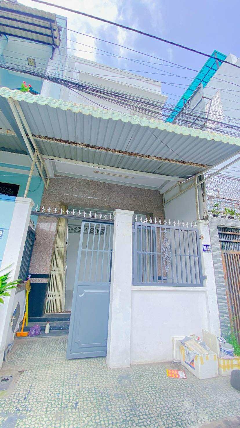 Nhà cho thuê KDC 515 đường 30/4, Ninh Kiều, 180m² - Khu an ninh yên tĩnh!