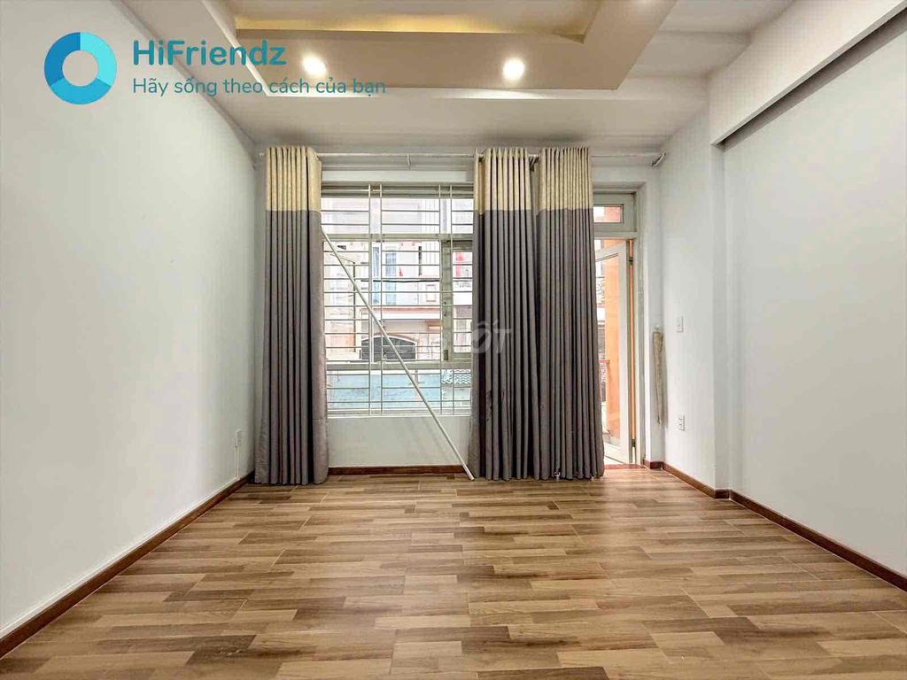 Phòng cho thuê ban công tại Chợ Thạch Đà, Phạm Văn Chiêu 20m² chỉ 2.7 triệu - Giờ giấc tự do!