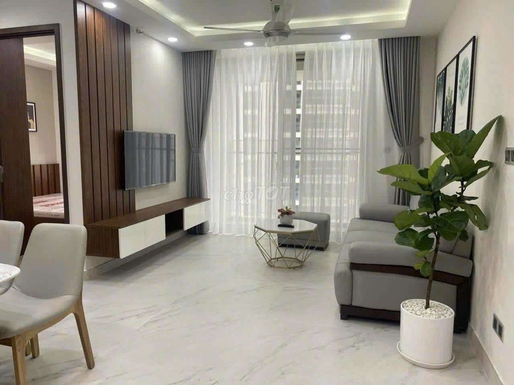 Căn hộ Midtown Phú Mỹ Hưng 82m² giá 26 triệu - Nội thất đầy đủ, view đẹp!