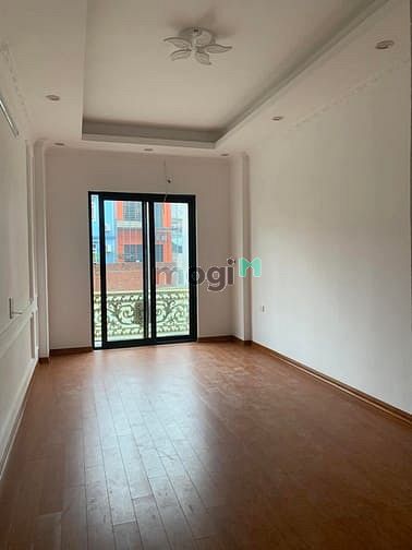 Nhà ngõ Quỳnh, Hai Bà Trưng 40m² giá 12.8 tỷ - Kinh doanh nhỏ tiện lợi!