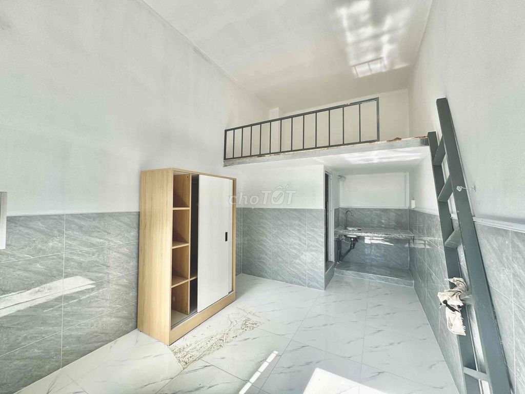 Phòng gác thoáng mát tại Võ Thành Trang, Quận Tân Bình - Giá chỉ 3.5 triệu