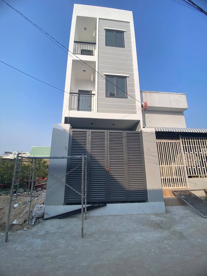 Nhà phố Bưng Ông Thoàn, Tân Bình 53m² giá 5.5 tỷ - Sổ hồng chính chủ!