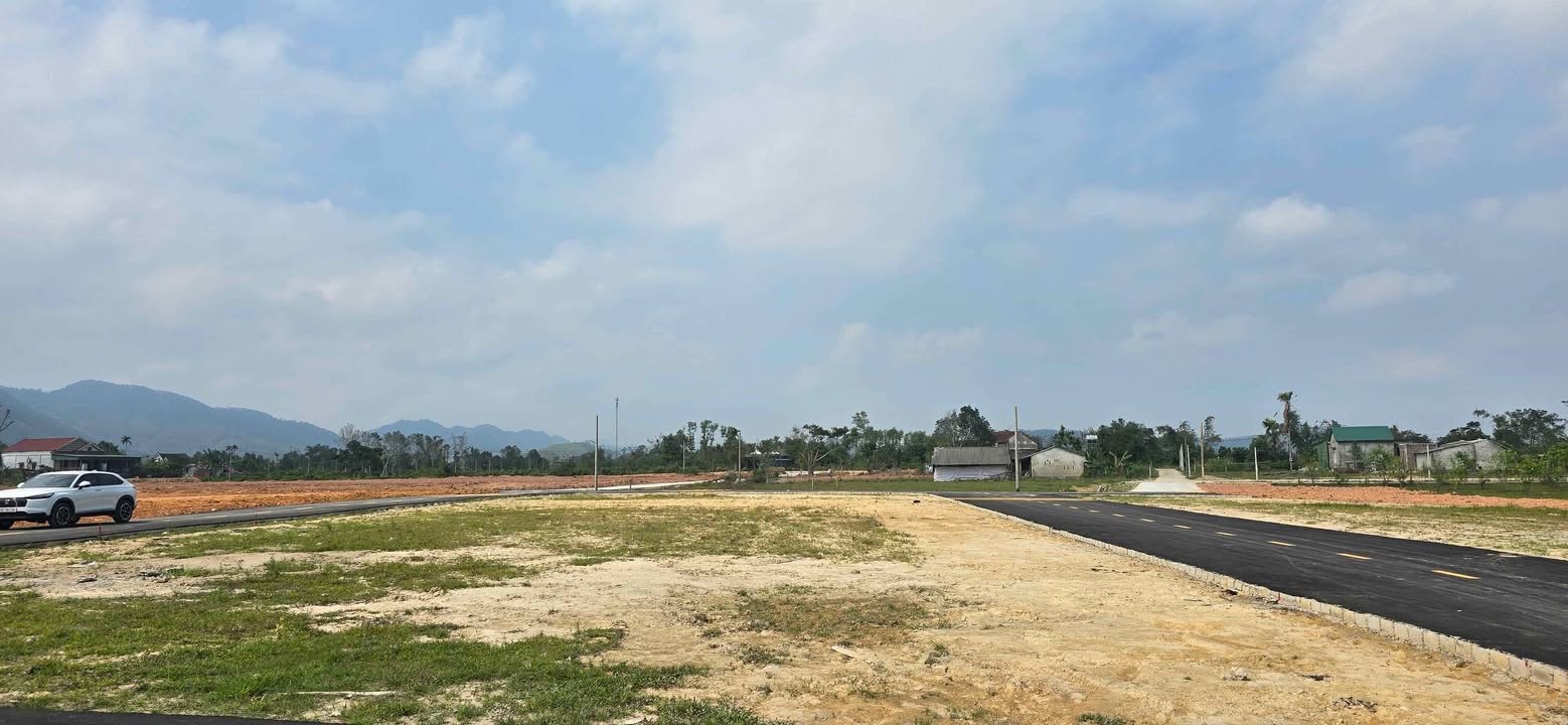 Đất nền KCN phía Tây Hà Tĩnh 140m² giá chỉ 300 triệu - Đầu tư sinh lời ngay!