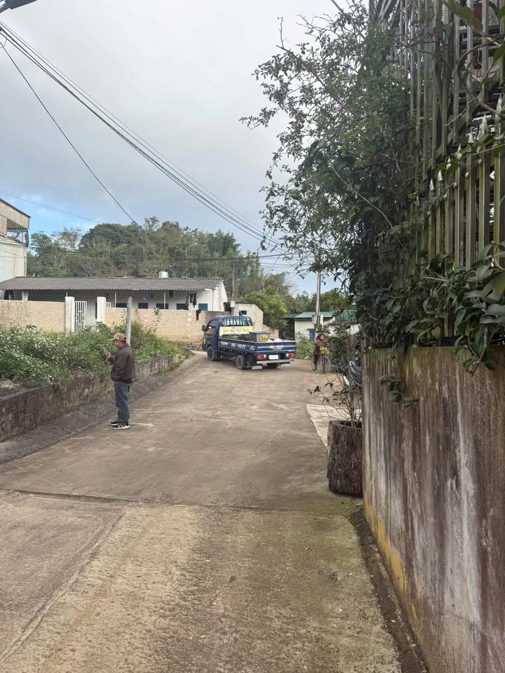 Bán đất trung tâm Thị trấn Nông Trường Mộc Châu 76m² - Vị trí đắc địa, giá tốt!