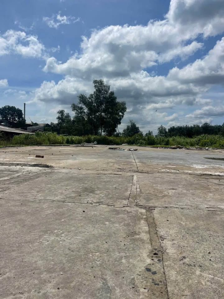 Đất SKC góc 2 mặt tiền Hố Nai 2350m² giá 8.499 tỷ - Đầu tư lý tưởng!