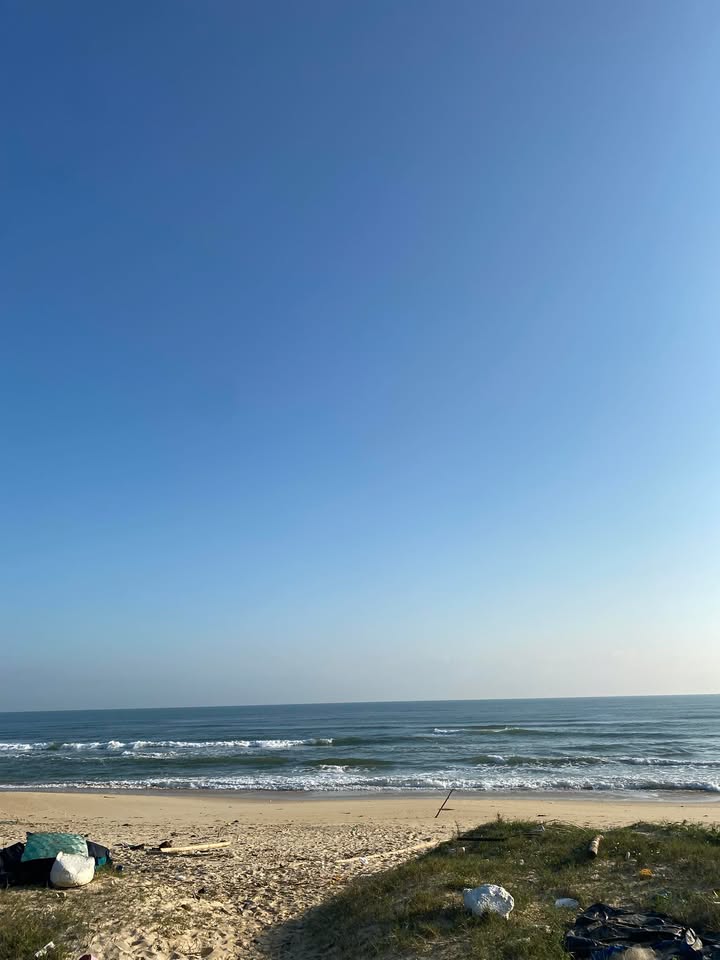 Lô đất biển Đà Nẵng 1500m² giá 3,x triệu/m - Gần bờ biển!