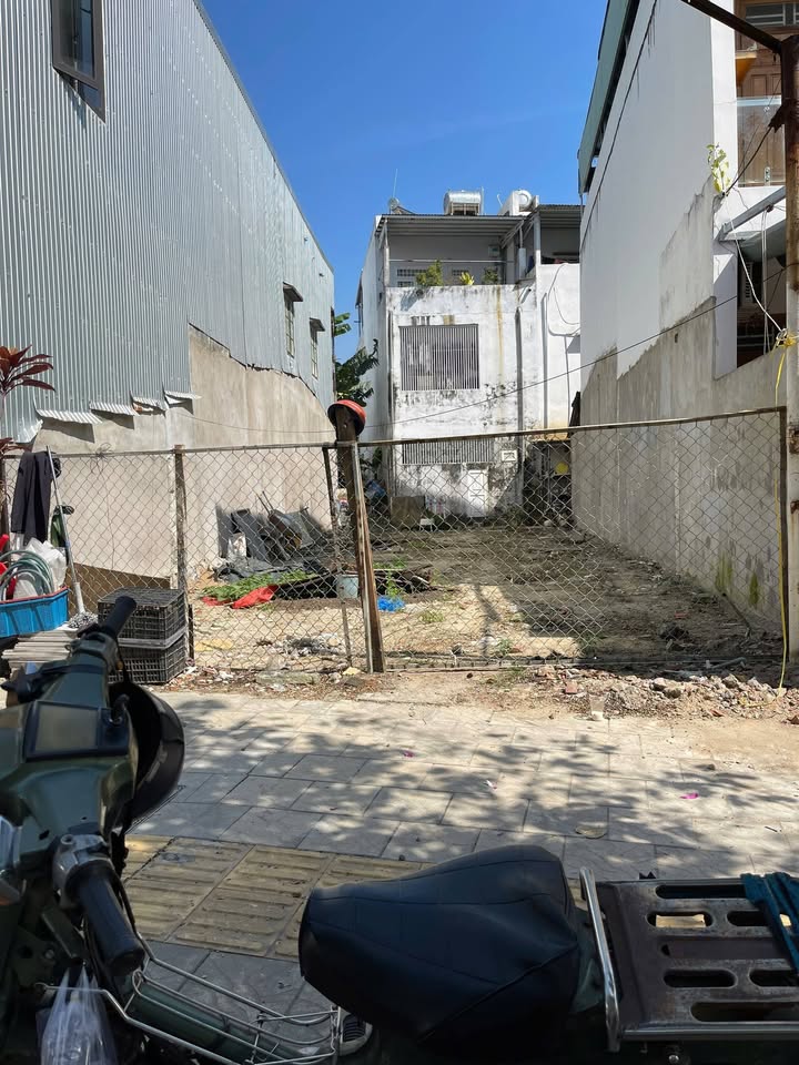 Đất nền Thọ Quang, Sơn Trà 141m² giá 12 tỷ - Vị trí đắc địa gần bãi tắm Mân Thái!