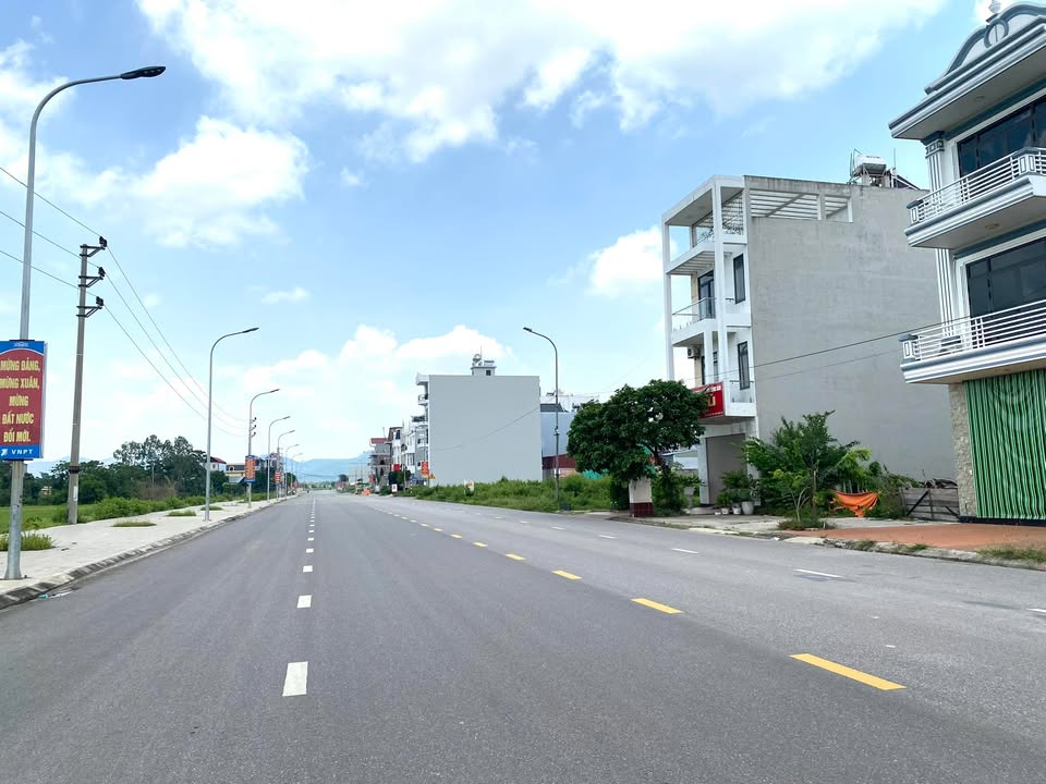 FrontHouse Trần Danh Tuyên - Đồng Sơn 90m² giá 5 tỷ - Kinh doanh đắc địa!