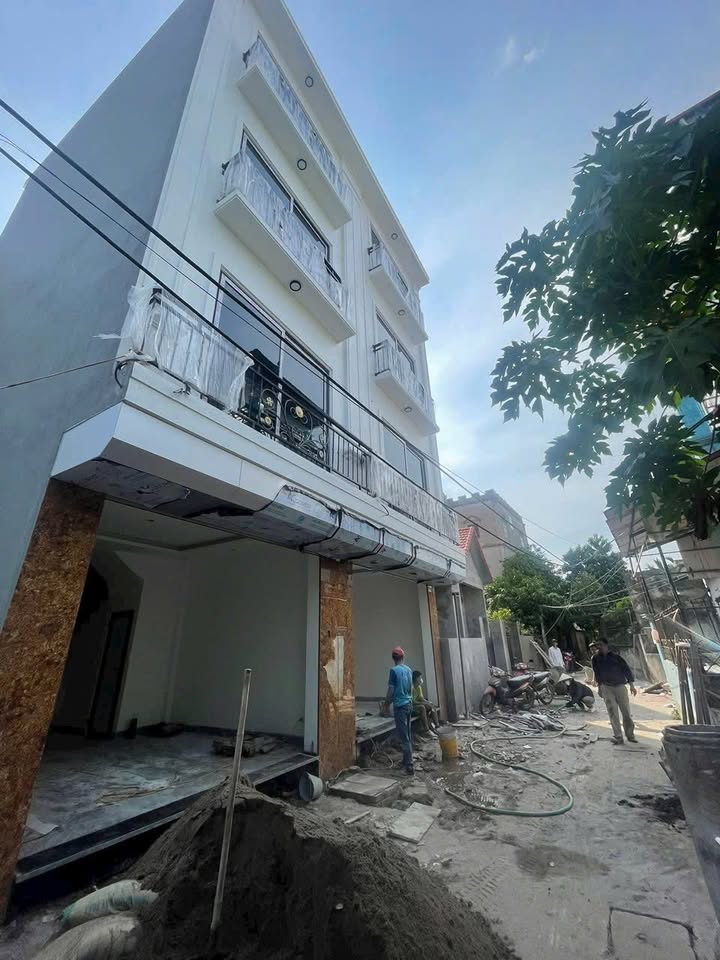 Nhà mới khu Tiền Yên, Hoài Đức 42m² giá 4.3 tỷ - Ô tô vào nhà ngay!