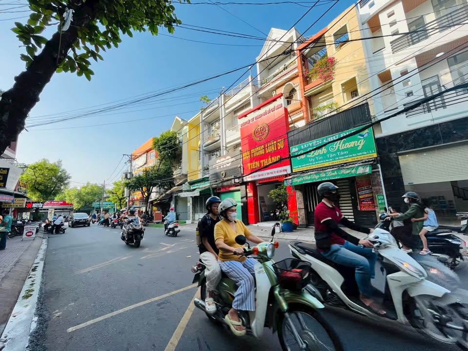 FrontHouse Tân Quy 95m² giá 13.8 tỷ - Mặt tiền đắc địa