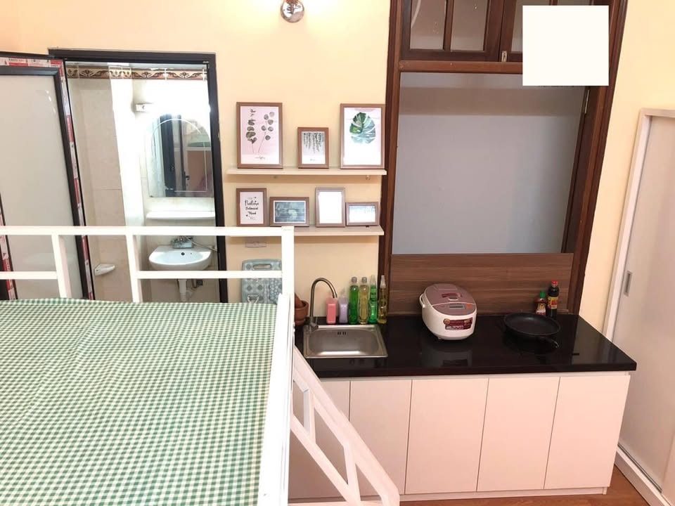 Phòng cho thuê tại phố Trần Vỹ, Mai Dịch, Cầu Giấy - Nội thất đầy đủ chỉ 3.5 triệu