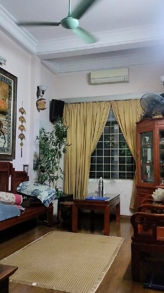 Nhà phố Hoàng Hoa Thám 51.6m² giá 6 tỷ - Phân lô ô tô vào tận nhà!