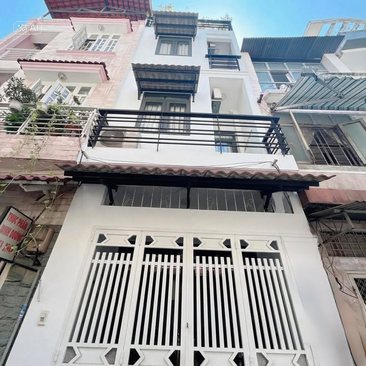 Nhà phố Quận 3 - Nguyễn Đình Chiểu 28m² giá 7 tỷ - Vị trí đẹp, hẻm xe hơi thông thoáng!