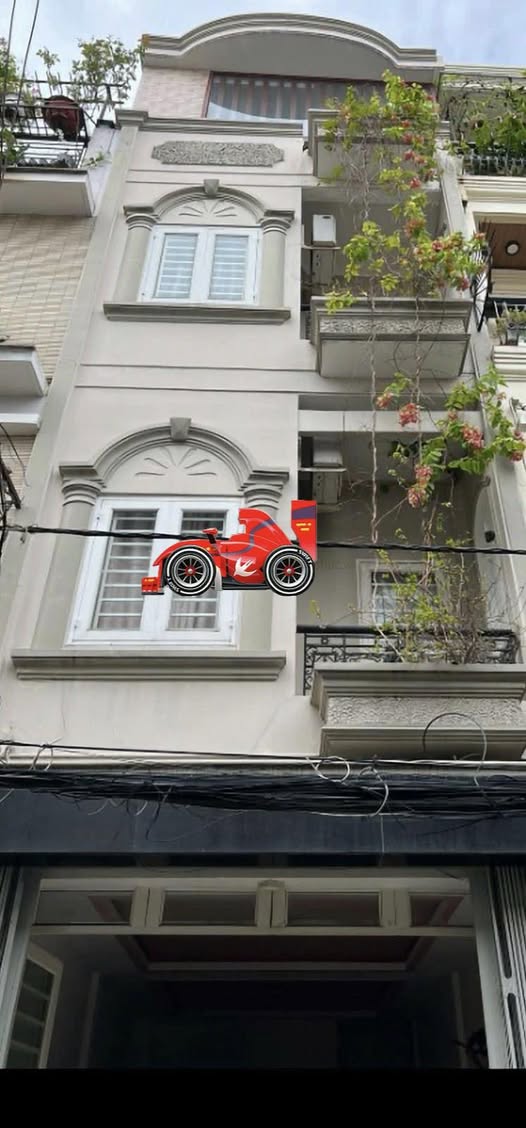 Bán nhà Hẻm xe hơi Ung Văn Khiêm, Bình Thạnh 64m² giá 17 tỷ - Thiết kế hiện đại, tiện nghi!