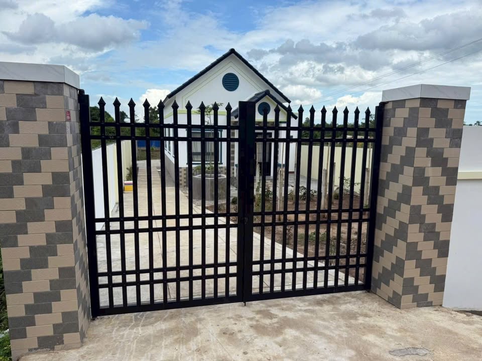 Nhà cho thuê Ngãi Giao 2PN giá 6 triệu - Full nội thất, sân vườn rộng rãi!