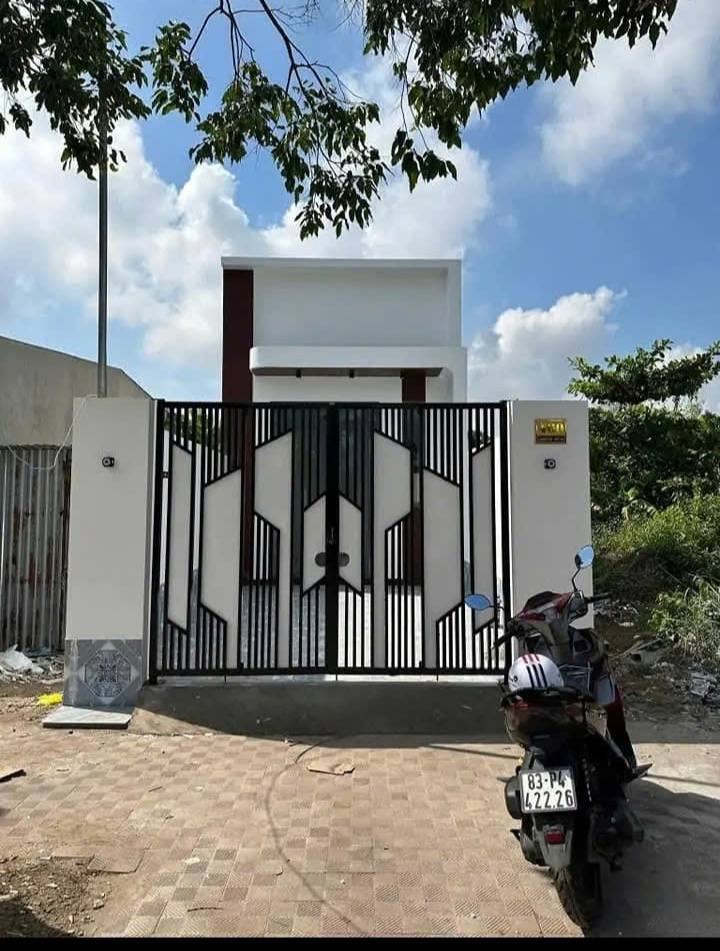 Nhà bán Phường 3, Sóc Trăng 107m² giá 800 triệu - Hẻm ô tô thuận tiện!