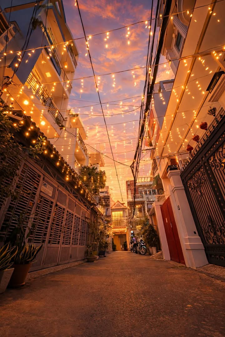 Nhà bán Quận 4 Tôn Thất Thuyết 53m² giá 8.5 tỷ - Vị trí đẹp, tiện ích đầy đủ!