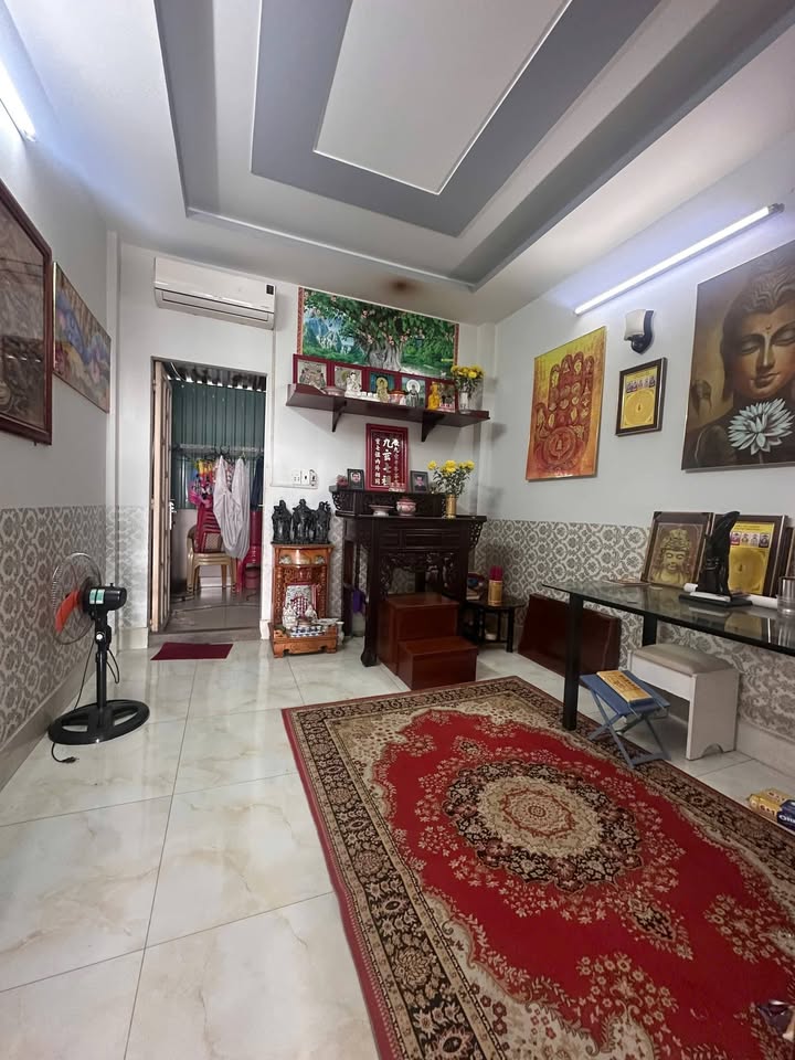 Nhà chính chủ hẻm xe hơi Phạm Đức Sơn, Quận 8, 66m² - Đẹp vào ở ngay!